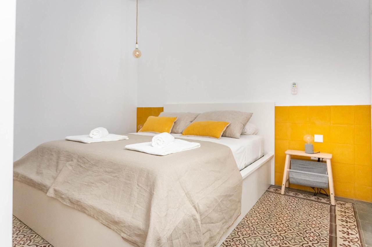 Pop Art , Sunny Apartment Near Santa Cruz Sevilla Eksteriør billede